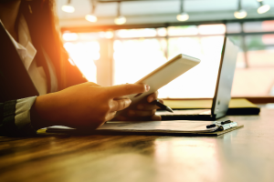 Saftec Digital ensina como proteger a reputação digital da sua marca de ataques e crises online.