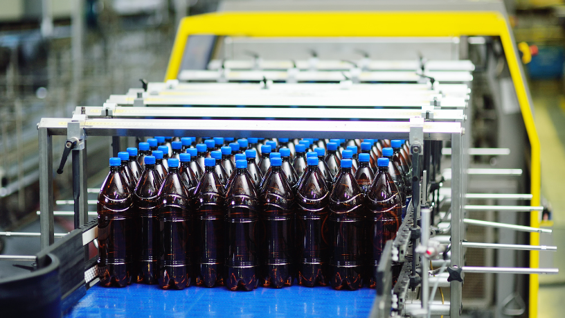 Como explica Elias Assum Sabbag Junior, a variabilidade da matéria-prima no plástico corrugado influencia diretamente desempenho técnico, padronização e controle de qualidade.