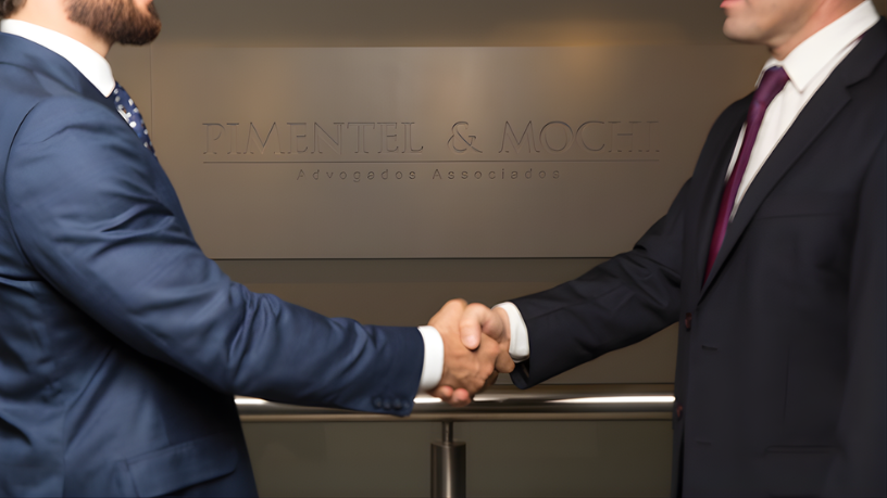 Entenda Litígios durante a recuperação judicial: Confira com Lucas Gomes Mochi, onde surgem os principais conflitos e seus reflexos na negociação. Produção de Rodrigo Gonçalves Pimentel.